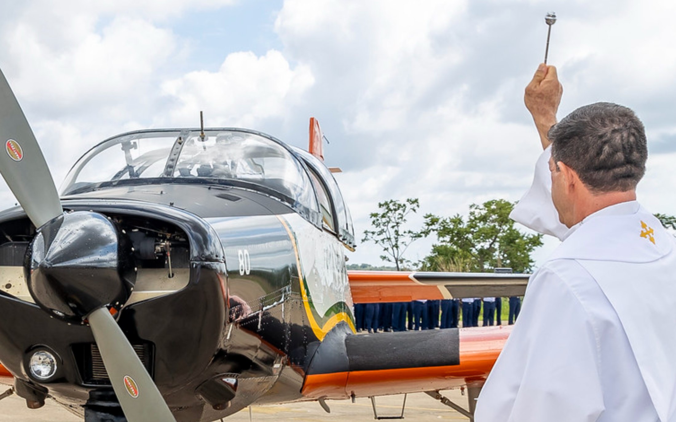 Ano começa com correria pela baixa da Força Aérea: em apenas 5 dias úteis em 2025, 8 oficiais aviadores e 3 médicos já abandonam a aeronáutica