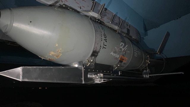 Empresa taiwanesa ligada a bombas russas usadas na Ucrânia! Modificações avançadas em servomotores transformam armas comuns em bombas planadoras de alta precisão