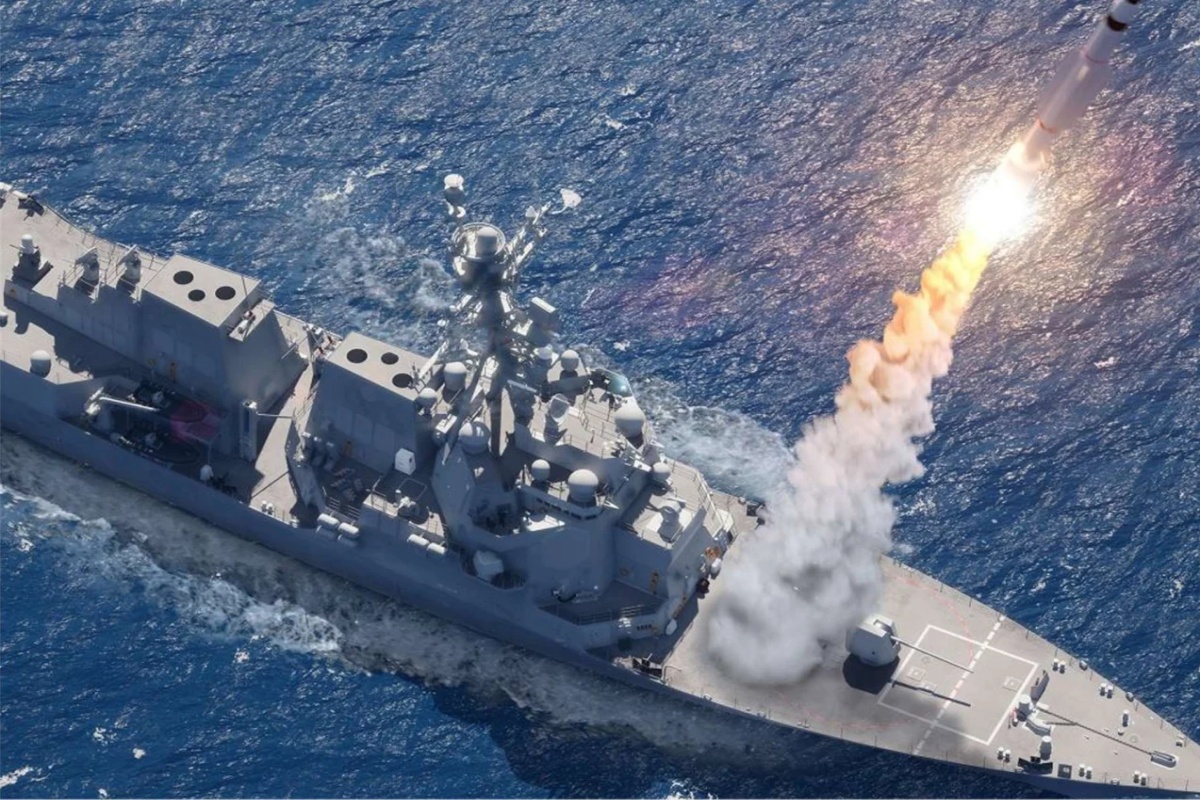 A Marinha dos EUA transforma sua defesa naval com a mais alta tecnologia da história, utilizando IA no Sistema de Combate Aegis