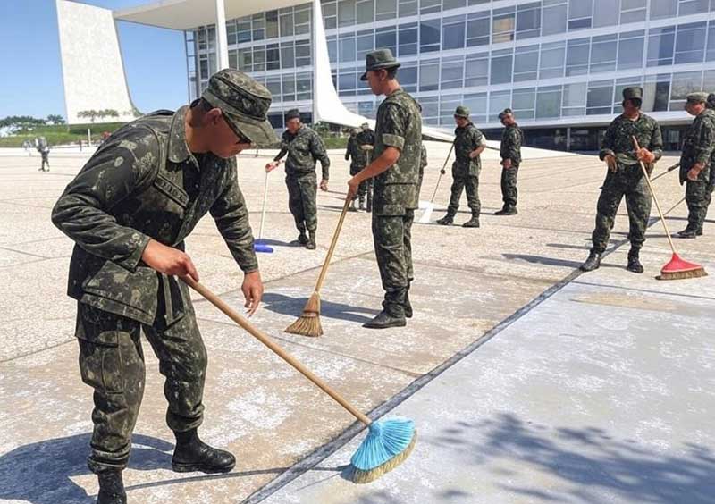 De pintores de meio-fio a conspiradores antidemocráticos: porque a crise de imagem das Forças Armadas pode custar caro à Defesa Nacional