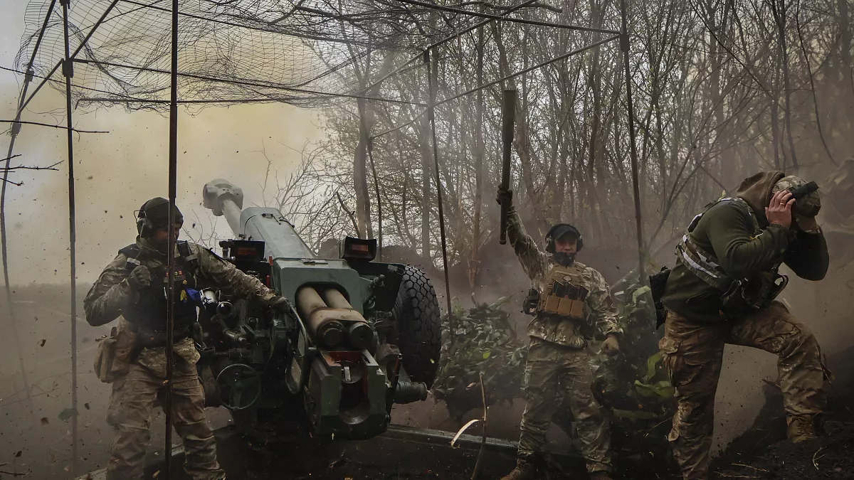 Guerra na Ucrânia: briefing militar expõe ofensiva devastadora do exército ucraniano e perdas críticas nas tropas russas em Kursk