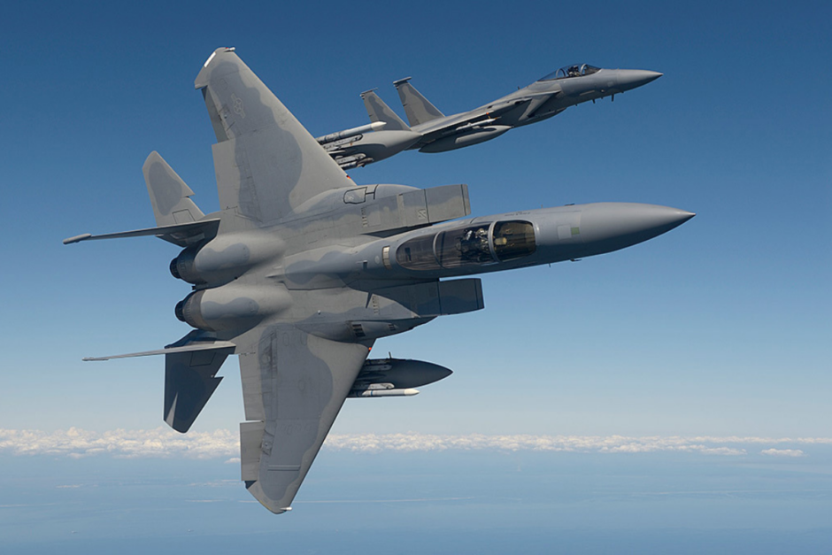F-15K mais poderosos: Força Aérea da Coreia dá um salto tecnológico com a modernização dos caças F-15K, investindo US$ 3 bilhões em sistemas avançados para fortalecer a defesa militar
