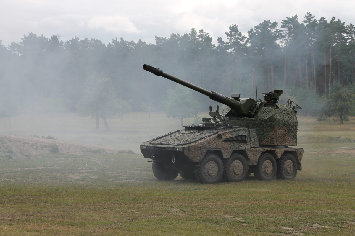 A artilharia mais poderosa do mundo pertence à Ucrânia: Alemanha fortalece aliança com Exército Ucraniano e entrega RCH 155 de última geração