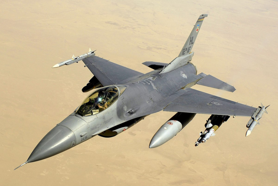 Israel equipa sua frota de caças F-16I com um sistema inovador: A Força Aérea recebe um sistema de guerra eletrônica avançado para aumentar a defesa e garantir segurança máxima