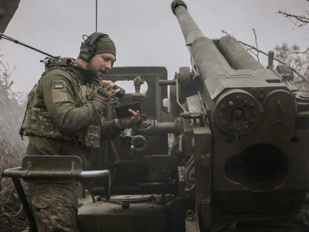 Ucrânia em alerta máximo: avanço russo acelera com conquista de cidades estratégicas em kursk e donetsk, mudanças no comando militar de kiev e ameaça de nova ofensiva ampliam tensão no conflito