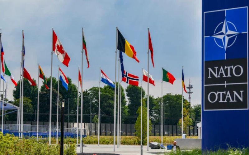 OTAN dá ultimato à Europa: gastem mais em defesa ou sofram as consequências; aprender russo ou fugir para a Nova Zelândia