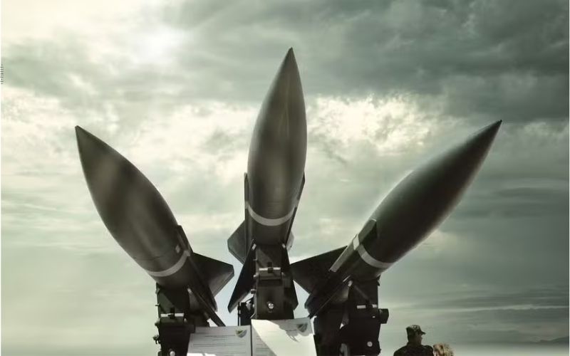 EUA possuem 5.177 ogivas nucleares em 11 estados e cinco países da Europa e preparam renovação do arsenal que pode chegar a US$ 1,7 trilhão