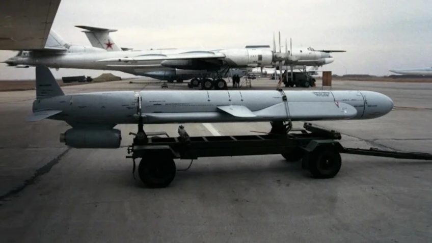 Russia teria plano militar detalhado para ataques contra Coreia do Sul e Japão, revelam documentos vazados: Documentos expõem estratégias para destruir infraestruturas militares e civis com mísseis de longo alcance em plano meticulosamente calculado.