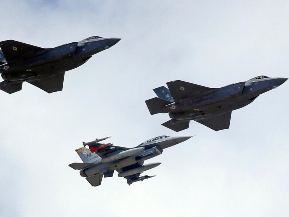 Piloto de testes revela como é sair do antigo F-16 para pilotar o ultramoderno e avançado caça furtivo F-35 da Lockheed Martin