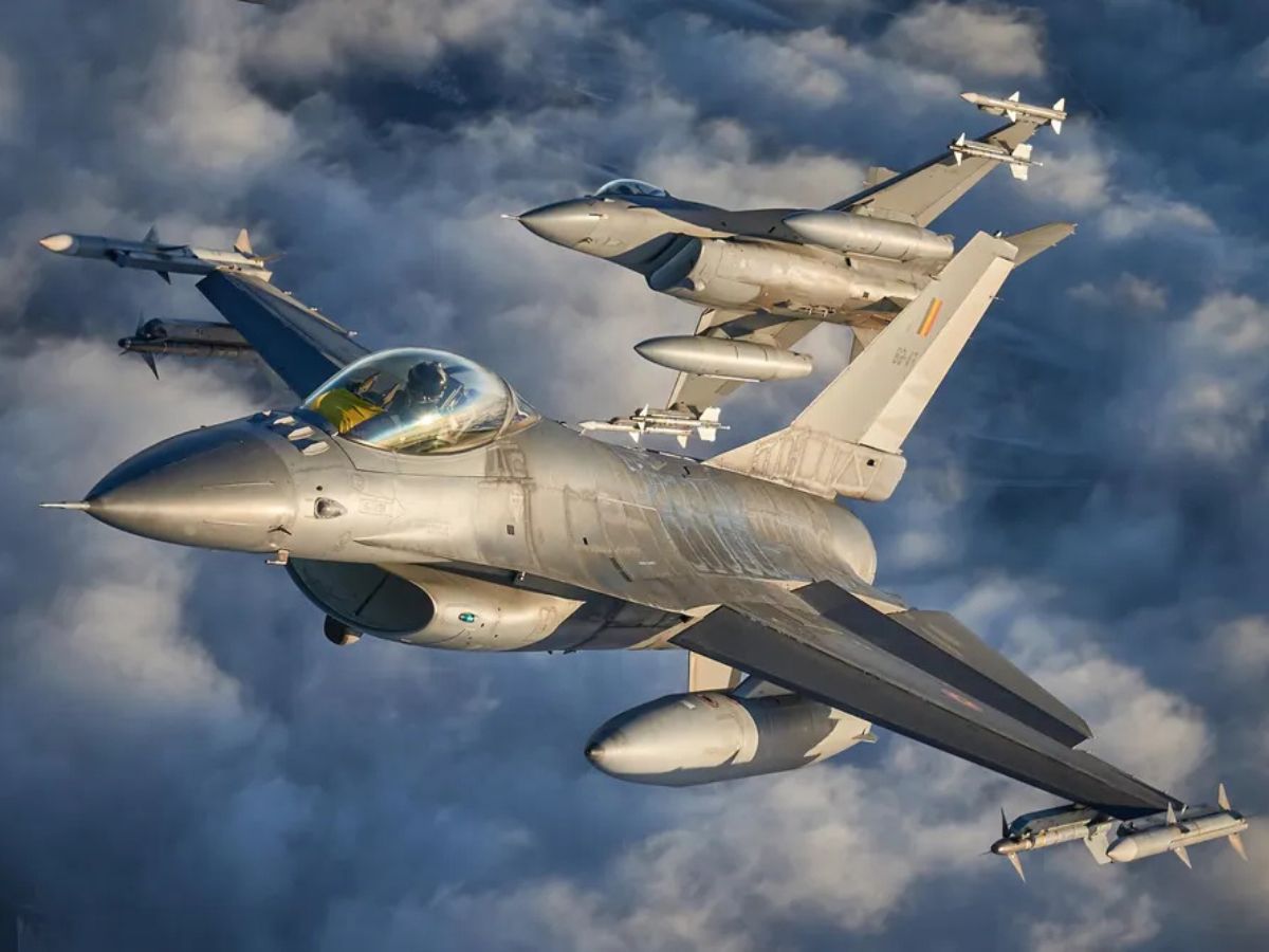Forças dos EUA realizam ataque aéreo devastador contra o ISIS-Somália e eliminam múltiplos terroristas escondidos em cavernas no norte do país
