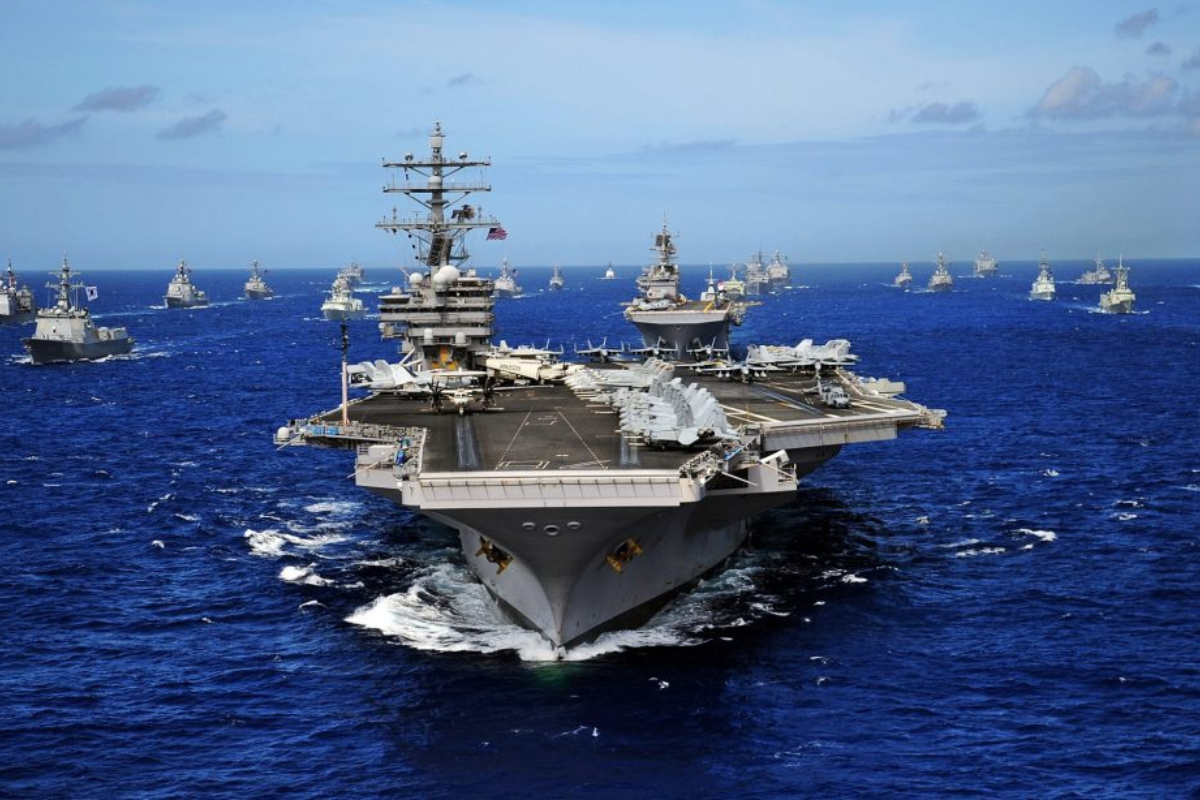 Com um investimento gigantesco de US$ 1 trilhão, a Marinha dos EUA planeja fortalecer e modernizar sua frota, mantendo a supremacia global em um plano ambicioso