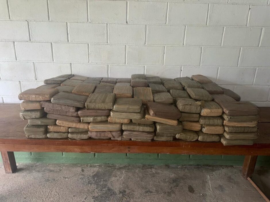 Exército intercepta drogas na fronteira; mais de 5 milhões em apreensão de entorpecentes na Amazônia