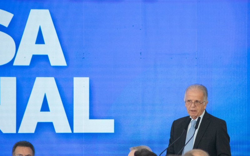 Além de anunciar investimentos de R$ 31 bi no Gripen e KC-390, Defesa quer dominar 55% das tecnologias essenciais à defesa e à soberania até 2025: “Metas realistas e atingíveis”