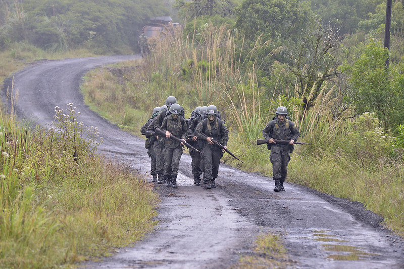 Alistamento Militar Feminino bate recorde; as mulheres finalmente terão real oportunidade no Exército?