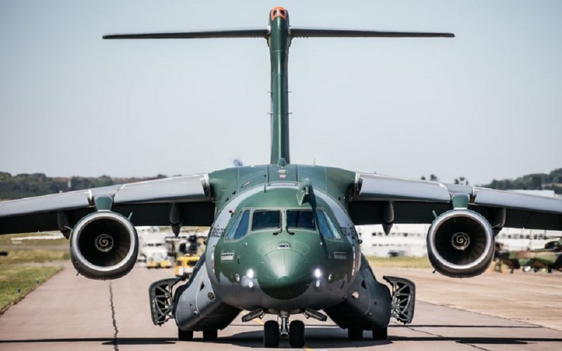 Embraer no Aero India 2025 com o poderoso KC-390 Millennium, a solução multimissão que promete revolucionar a Força Aérea Indiana