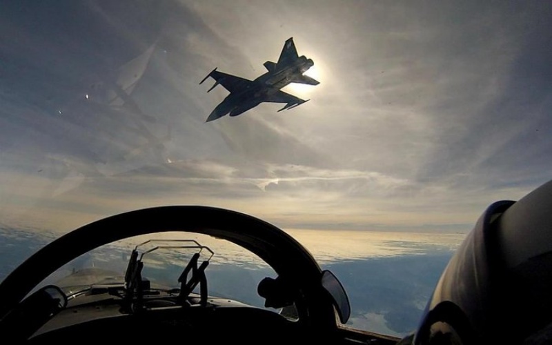 Barulho à noite? A FAB está em ação! Pilotos treinam com caças F-5M em Canoas para reforçar a defesa aérea do Brasil