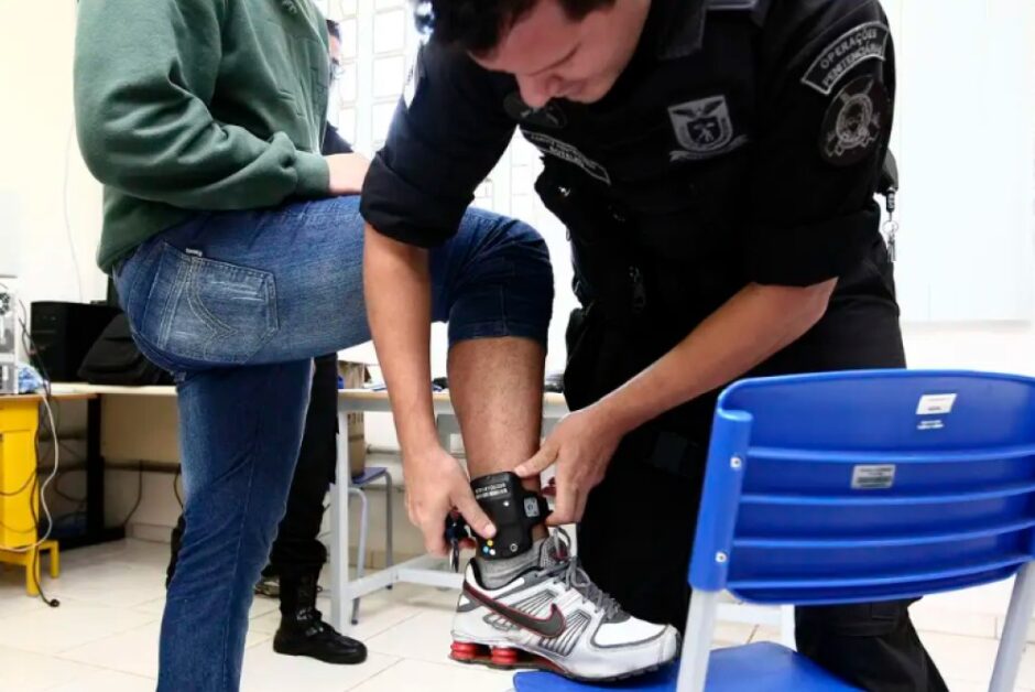 Polícia Penal lança sistema inovador que promete monitoramento de tornozeleira eletrônica de presos com mais agilidade e segurança