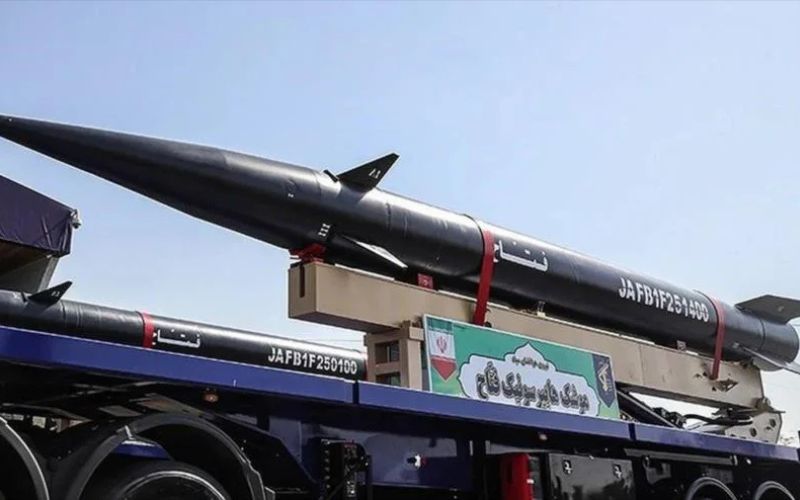 Irã surpreende o mundo com o invencível Fattah: míssil hipersônico ultrarrápido e inalcançável pela defesa aérea de Israel e EUA, viajando a15 vezes a velocidade do som: “Ninguém pode detê-lo”, dizem autoridades iranianas