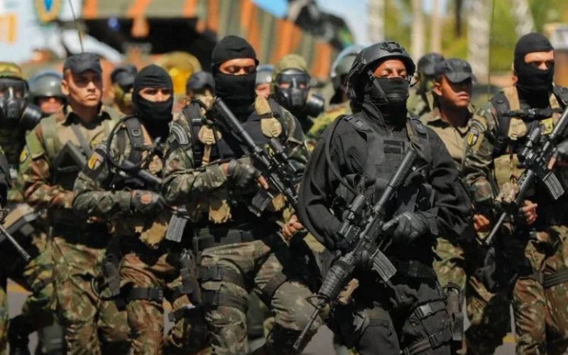 Exército anuncia reformulação do COpESP e professor reage: “Não vai adiantar, tem que encerrar o batalhão”, diz professor da Escola de Comando e Estado-Maior do Exército