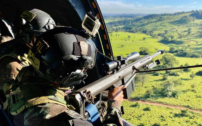 Espetacular ação dos Exércitos de Brasil e Colômbia unidos: 20 milhões de reais em prejuízo para o crime