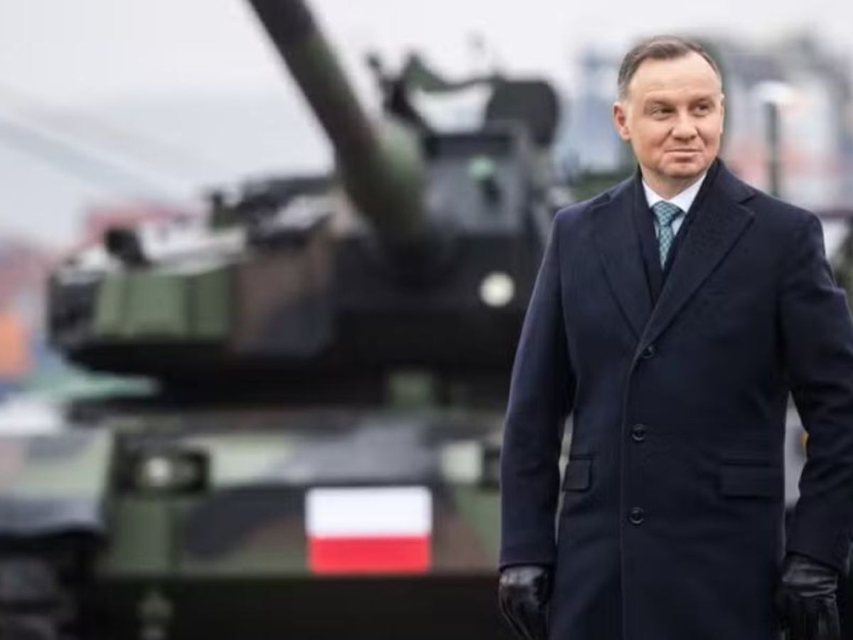 Polônia anuncia exército de 500 mil soldados e cogita armas nucleares para enfrentar ameaça russa e conter o avanço de Putin sem depender dos Estados Unidos e da OTAN