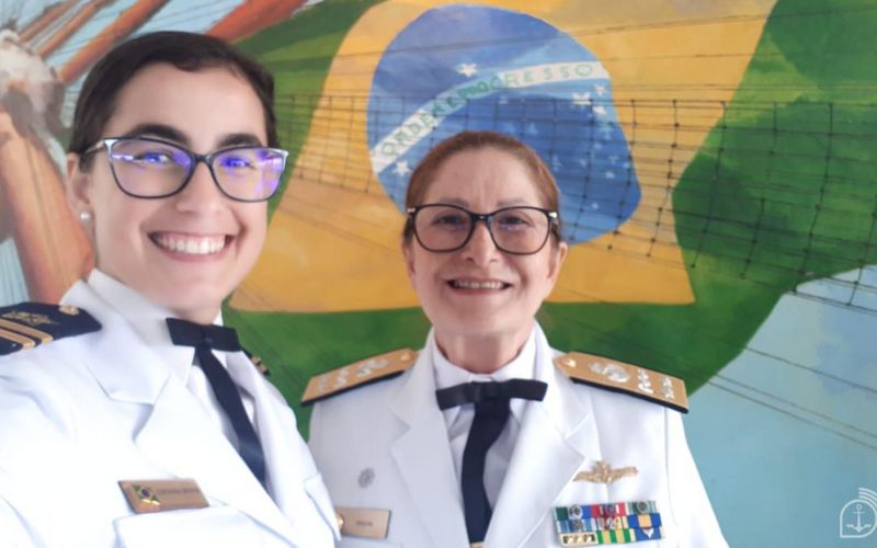 Brasileira na guerra contra piratas e Houthis: Capitã de Corveta faz história como primeira mulher no Estado-Maior da CTF-151