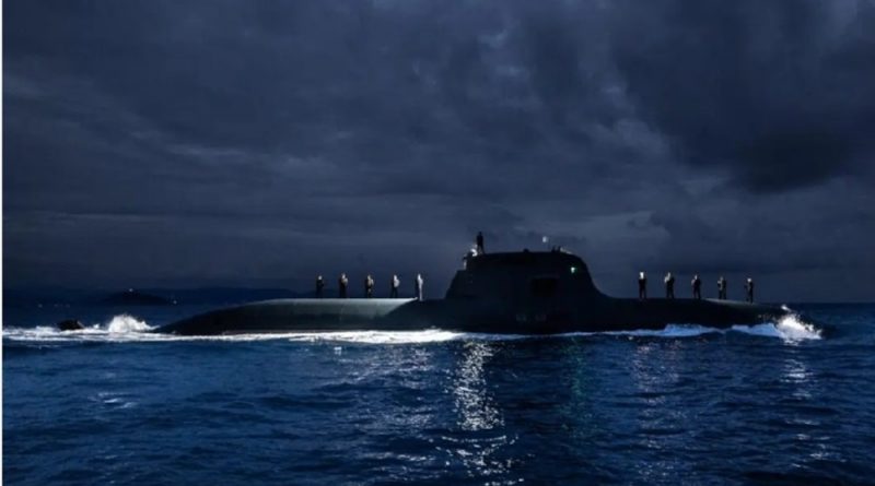 Pequenos, furtivos e ágeis, os submarinos mini podem infiltrar forças especiais e detectar minas. Mas sua limitação de tripulação, autonomia reduzida e sensores menos potentes os tornam incapazes de substituir modelos convencionais