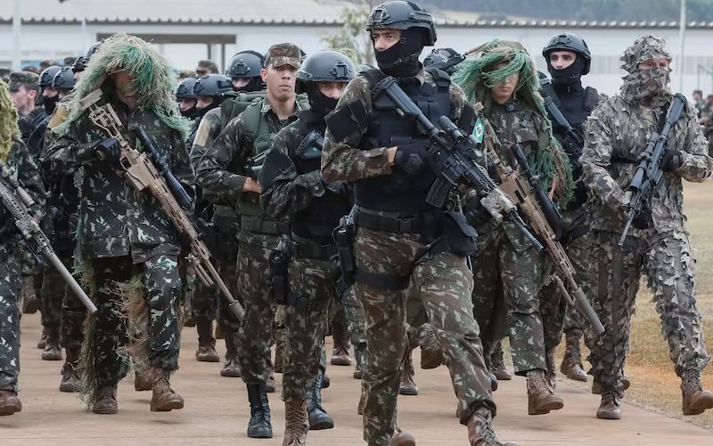 Mundo em chamas: Instituto de Pesquisa pergunta se brasileiros veem controle das fronteiras e ameaças externas como guerras e terrorismo como maiores problemas do país
