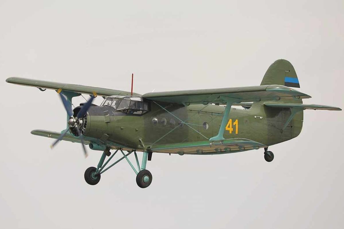 10 mais antigas aeronaves ainda em plena atividade impressionam pelo tempo de serviço e desempenho