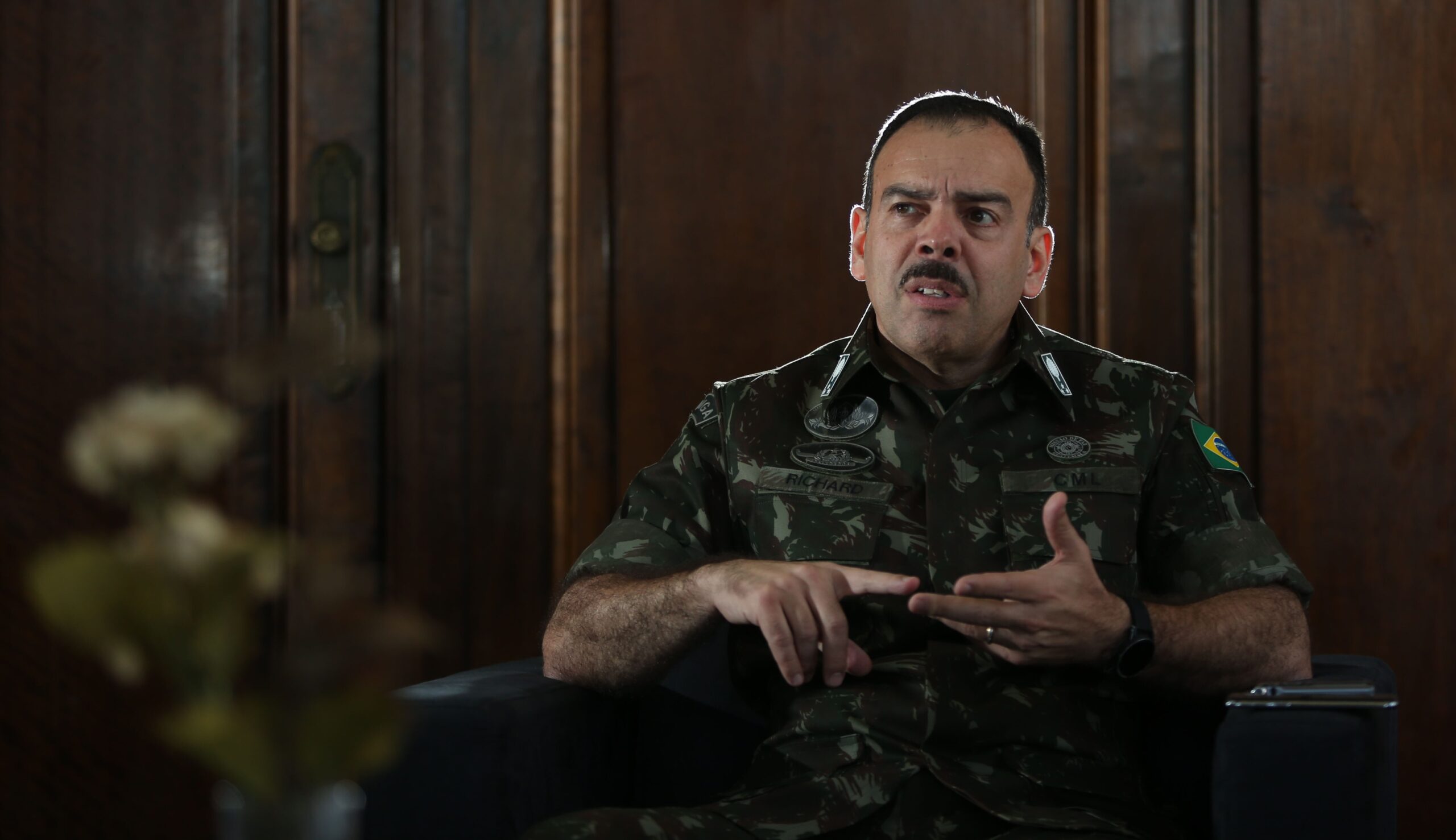 O general Richard Nunes afirmou que os recursos destinados ao Exército estão “muito aquém do necessário”, evidenciando a urgência de investimentos para garantir a prontidão e os projetos estratégicos da Força