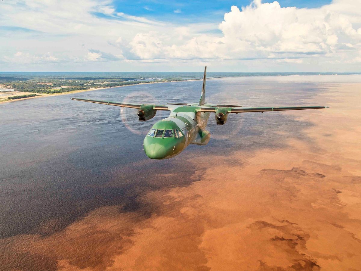Força Aérea entra em ação com aviões de patrulha e tropas após sumiço misterioso de aeronave na fronteira com a Venezuela em meio a tensão crescente na região amazônica