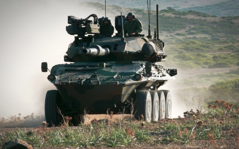 Iveco e Exército Brasileiro unem forças na LAAD 2025 com blindados modernos e centro de treinamento que moldam o futuro das forças armadas