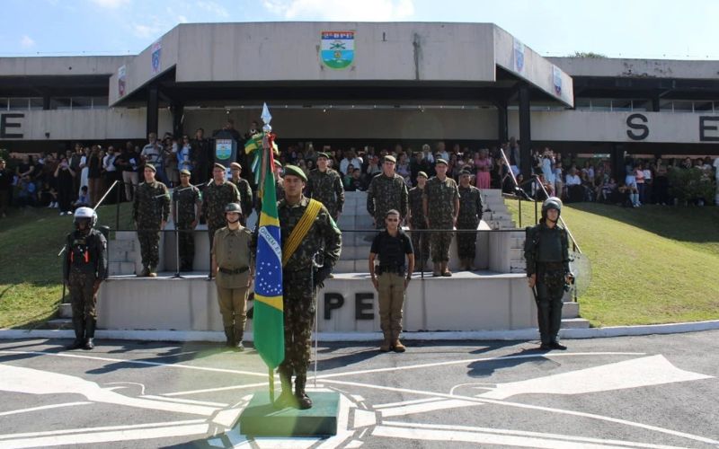 Exército forma 113 sargentos temporários em estágio de elite no 2º BPE