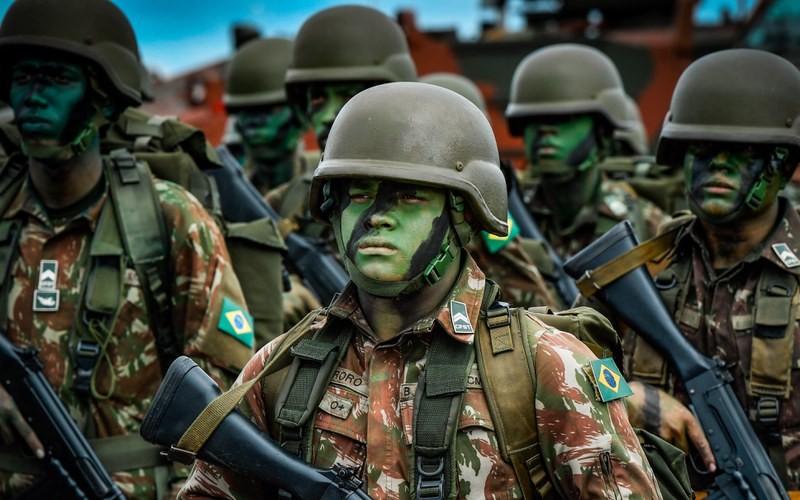 Exército Brasileiro completa 377 anos afundado em uma das maiores crises da sua história