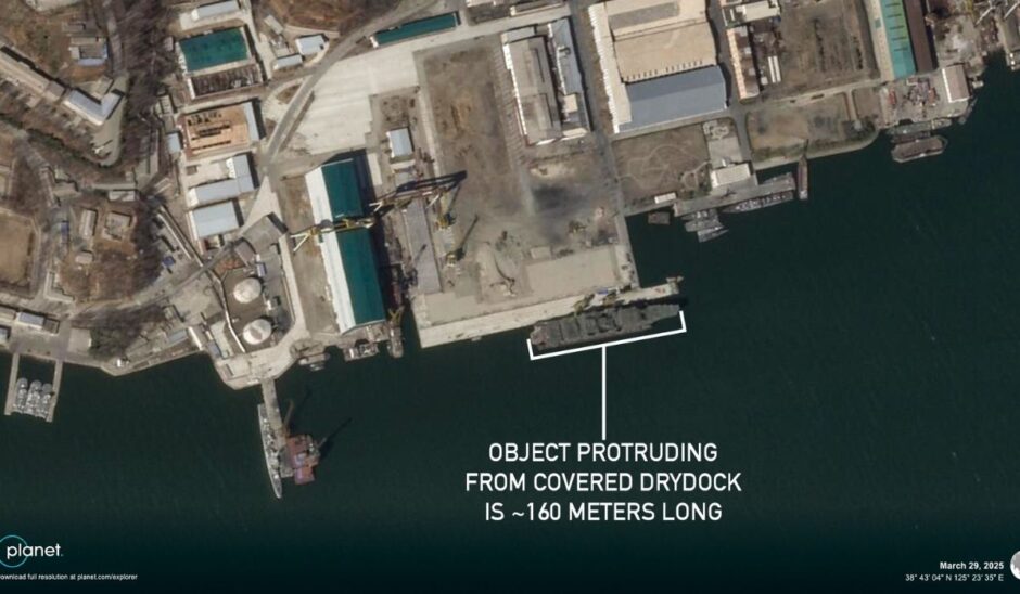 Satélites revelam plano secreto da Coreia do Norte: Fragata gigante com possível poder nuclear desafia os EUA na região e liga alerta no Pentágono