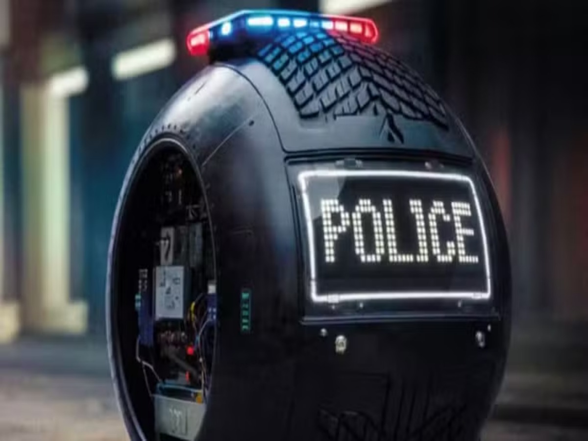 Segurança pública da China revoluciona o patrulhamento com robô RT-G equipado com IA e câmeras 360°, capaz de operar em terra e água com resistência de 4 toneladas